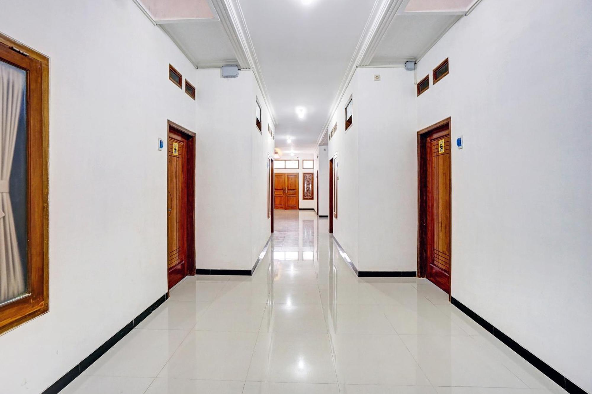 Avisha Syariah Hotel